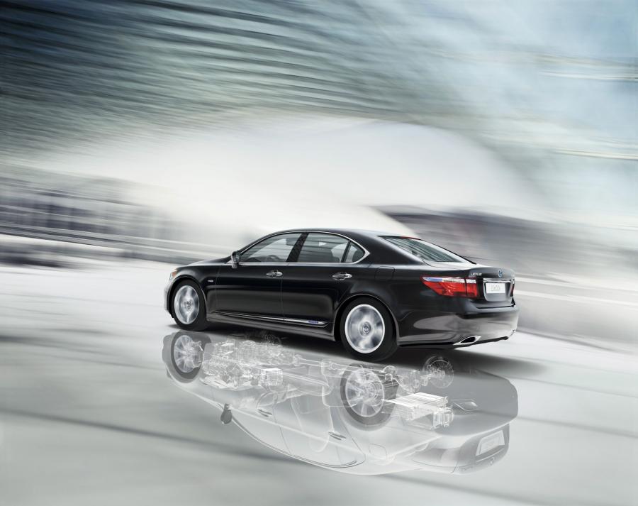  Lexus LS600h L 2007 года  (фото 177 из 224)
